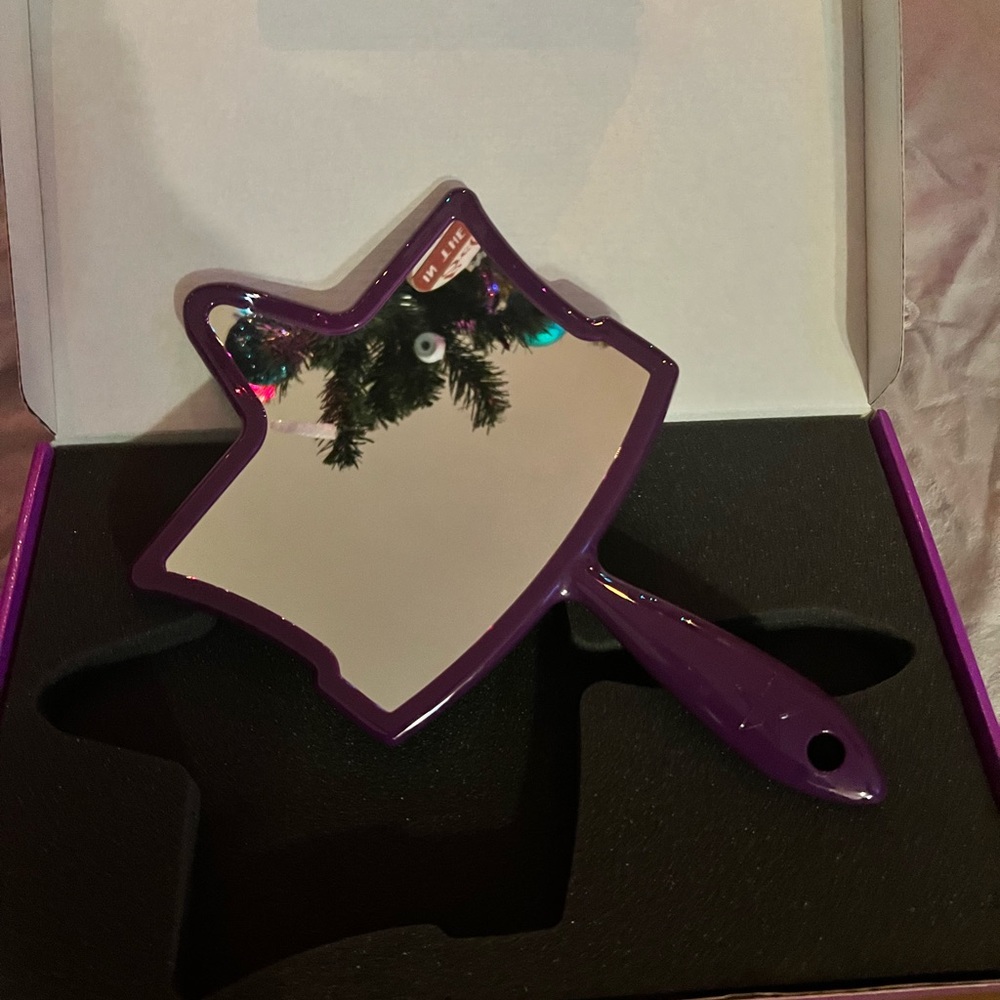 Jeffree Star - Picture 5 of 8